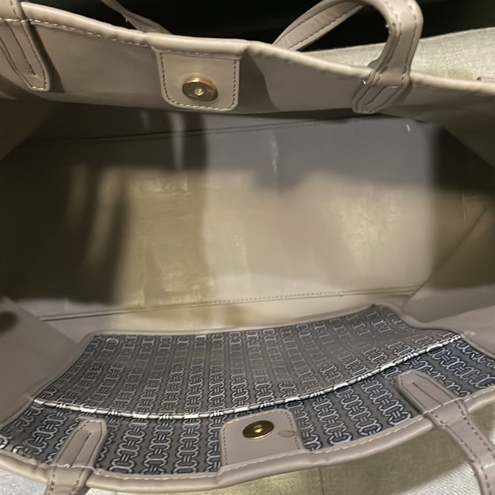 Tory Burch bag - Picture 4 of 7